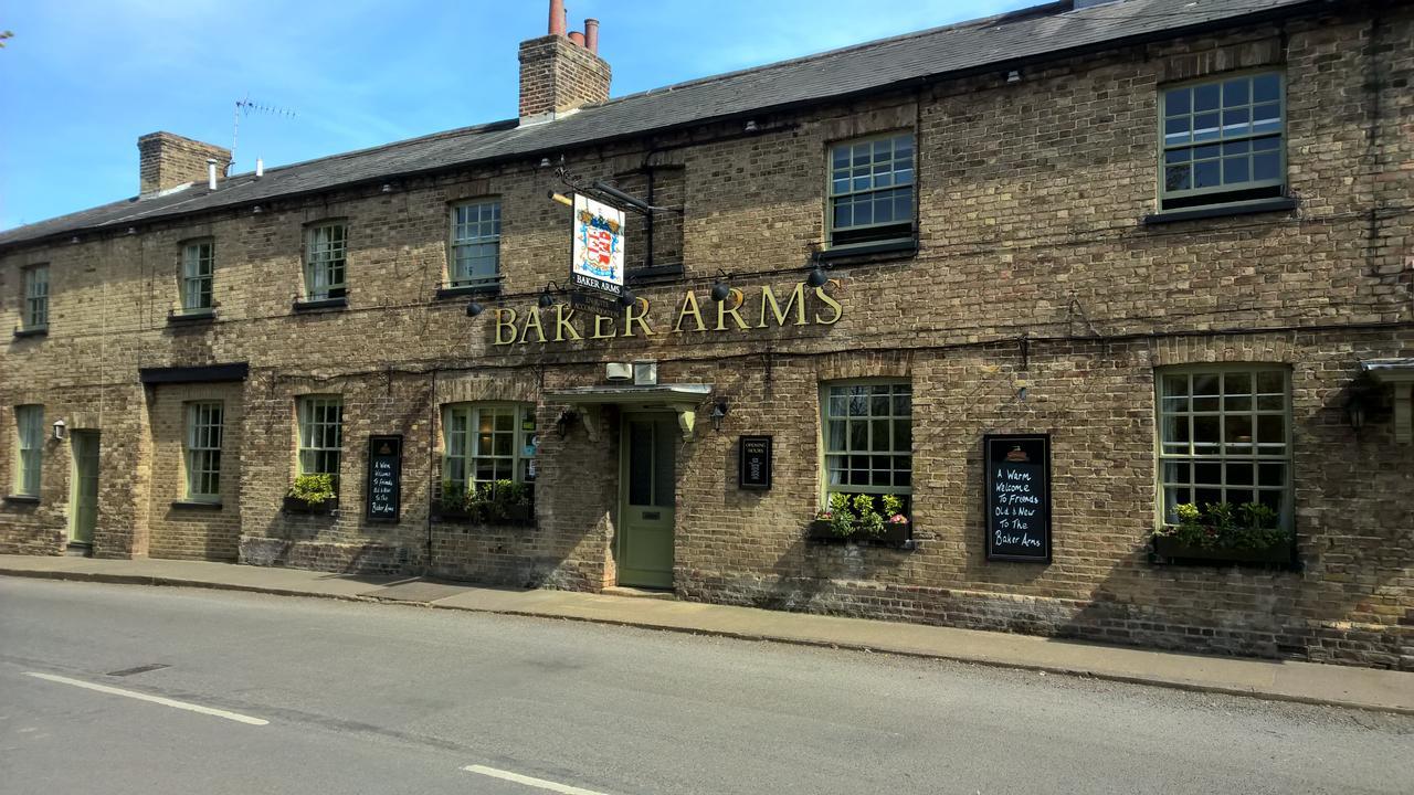 Hotel Baker Arms Hertford Exterior foto